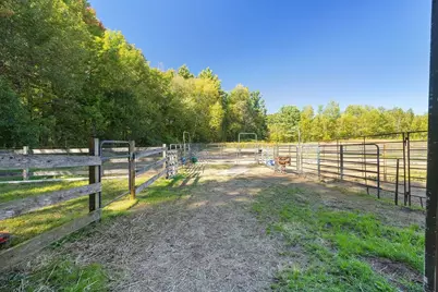 337 Middle Road, Brentwood, NH 03833 - Photo 48