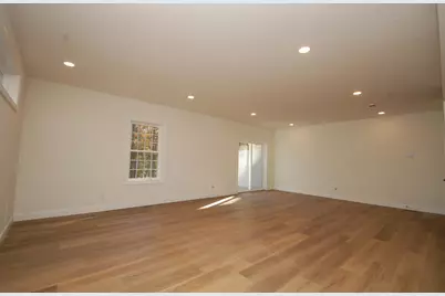 21A Griffin Road, Hudson, NH 03051 - Photo 4