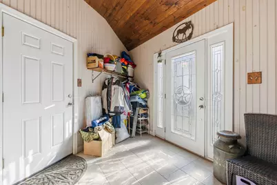 203 Middle Route, Belmont, NH 03220 - Photo 4