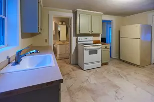 90 Orange St, Manchester, NH 03104 - Photo 24