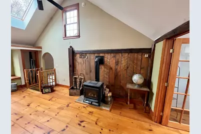 90 Orange Street, Manchester, NH 03104 - Photo 8