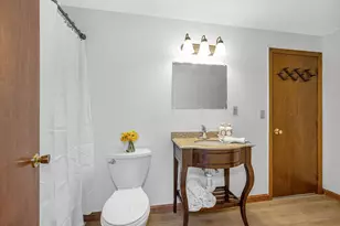 201 Millwright Dr, Nashua, NH 03063 - Photo 18
