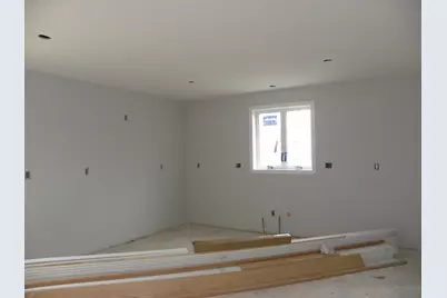 304 Karatzas Avenue #Lot 1, Manchester, NH 03104 - Photo 4