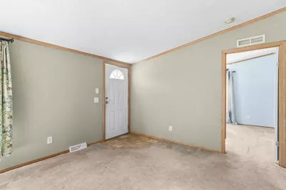 8 Perimeter Drive, Rochester, NH 03867 - Photo 10