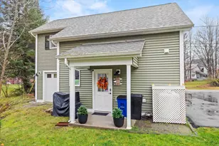 16 Stone Rd, Stoddard, NH 03464 - Photo 10