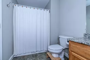 81 Marathon Way, Manchester, NH 03109 - Photo 14