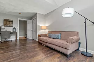 37 Dugout Rd, Hudson, NH 03051 - Photo 20