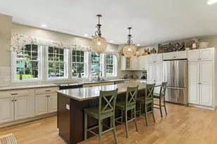 207 Oakridge Rd, Plaistow, NH 03865 - Photo 14