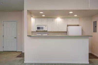 46A Barrister Drive #205, Hartford, VT 05001 - Photo 6