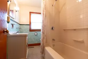 142 Brattleboro Rd, Hinsdale, NH 03451 - Photo 28