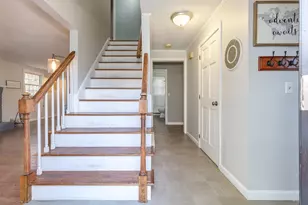 9 Northfield Rd, Amherst, NH 03031 - Photo 4