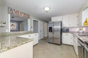 9 Northfield Rd, Amherst, NH 03031 - Photo 6