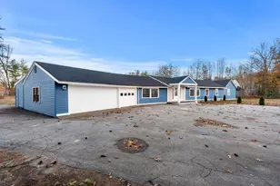 105 Lilac St, Concord, NH 03303 - Photo 2