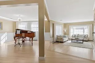 276 N Amherst Rd, Bedford, NH 03110 - Photo 6