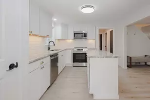 10 Sarah Ct, Rochester, NH 03867 - Photo 4