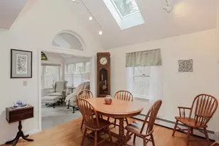 2 Wedgewood Cir, Hooksett, NH 03106 - Photo 4