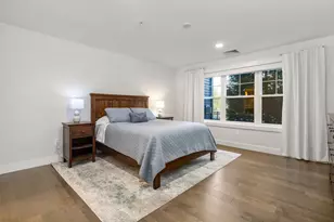 2075 Lafayette Rd, Portsmouth, NH 03801 - Photo 16
