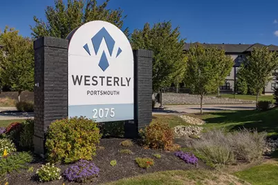 2075 Lafayette Road #B17, Portsmouth, NH 03801 - Photo 2