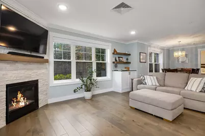 2075 Lafayette Road #B17, Portsmouth, NH 03801 - Photo 6