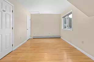 36 Juniper Dr, Hartford, VT 05001 - Photo 20
