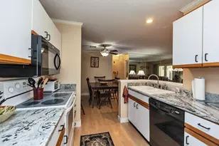 39B Windsor Ct, Keene, NH 03431 - Photo 16