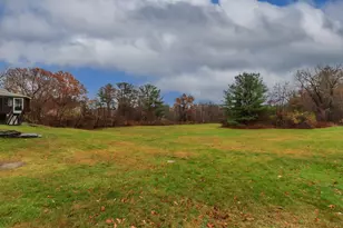 214 Winding Pond Rd, Londonderry, NH 03053 - Photo 8