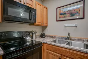 8H River Run Dr, Bartlett, NH 03812 - Photo 10