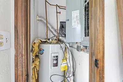 128 Roberts Hill Road, Claremont, NH 03743 - Photo 12