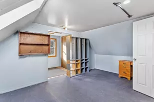 128 Roberts Hill Rd, Claremont, NH 03743 - Photo 6