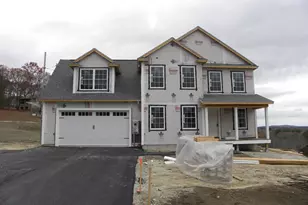 310 Karatzas Avenue, Manchester, NH 03104 - Photo 16