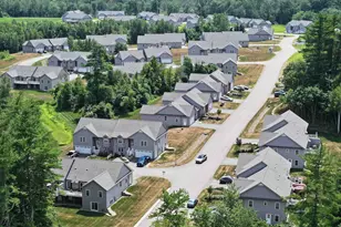 63A Sunset Ridge, Epping, NH 03042 - Photo 2