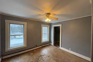 194 Charles St, Lyndon, VT 05851 - Photo 32
