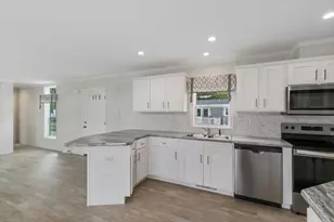 84 Caddy Dr, Salem, NH 03079 - Photo 12