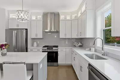 40 Elise Avenue #Lot 20, Londonderry, NH 03053 - Photo 6