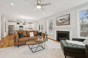 33 Copps Dr, Rochester, NH 03809 - Photo 8