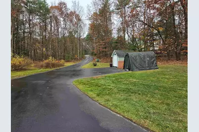 40 Strafford Lane, Bedford, NH 03110 - Photo 36