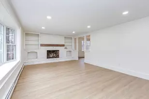 216 Hackett Hill Rd, Hooksett, NH 03106 - Photo 8