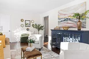 7 Hall Ct, Portsmouth, NH 03801 - Photo 10