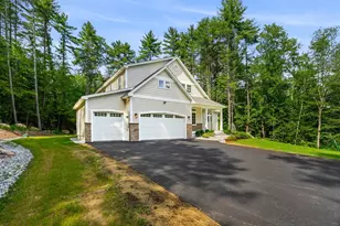 12-41 Knoll Crest Rd, Bedford, NH 03110 - Photo 2