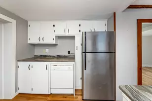 315 Edgemont Rd, Sunapee, NH 03782 - Photo 6