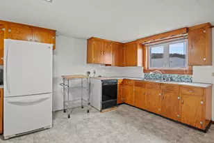 194 Marlboro St, Keene, NH 03431 - Photo 12