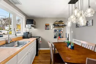 27 Fifield St, Nashua, NH 03060 - Photo 16