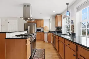 10 Hemlock St, Hampton, NH 03842 - Photo 8