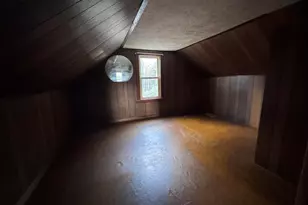 272 Maple Ave, Claremont, NH 03743 - Photo 8