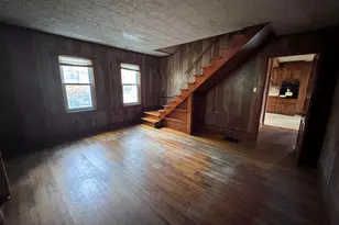 272 Maple Ave, Claremont, NH 03743 - Photo 6