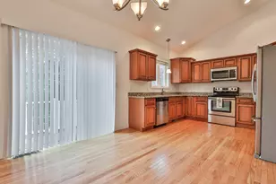 6 Sugarplum Ln, Londonderry, NH 03053 - Photo 12