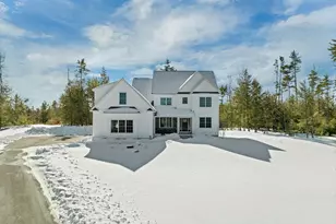 42 Westover Ln, Bow, NH 03304 - Photo 4