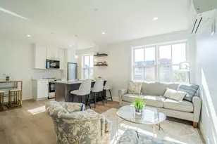 238 Deer St, Portsmouth, NH 03801 - Photo 4