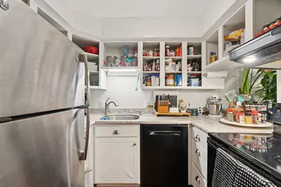 86 Woodhaven Drive, Hartford, VT 05001 - Photo 8