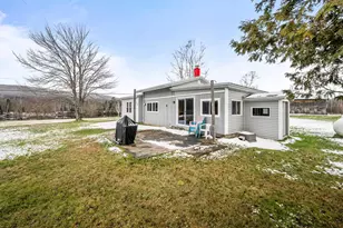 1420 East Side River Rd, Dummer, NH 03588 - Photo 18